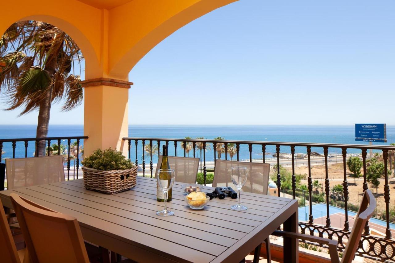 Mijas Costa Dolphin Views By Alfresco Stays El Faro Exteriör bild